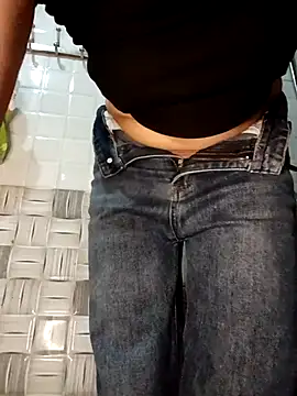 thuy-kieu online show from 02/09/26, 06:22