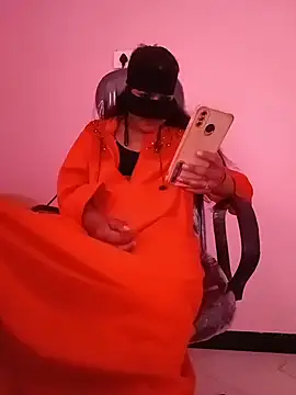 Iamyourdarling online show from 12/14/25, 05:46