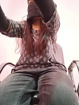 Iamyourdarling online show from 11/20/25, 05:30