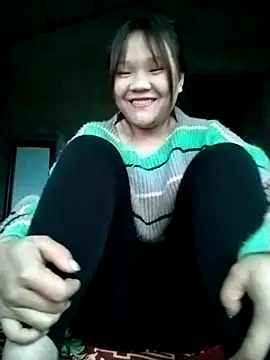 Snapshot of m-mbae chatting on 01/06/26, 02:26 m-mbae online show from 01/06/26, 02:26