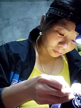 vangkt-cute online show from 11/12/25, 03:32