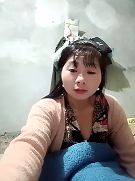 vangkt-cute online show from 12/18/25, 06:34