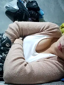 vangkt-cute online show from 11/19/25, 05:51