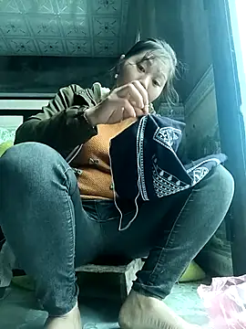 vangkt-cute online show from 11/24/25, 03:06