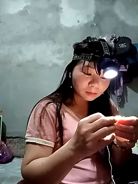 vangkt-cute online show from 02/25/26, 08:52