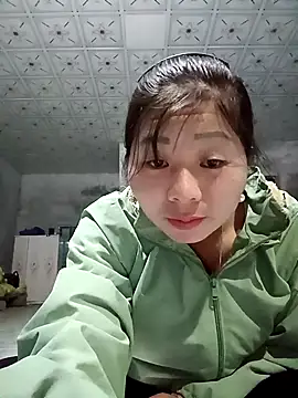 vangkt-cute online show from 11/21/25, 10:36