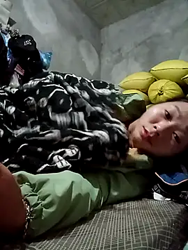 vangkt-cute online show from 11/21/25, 10:42