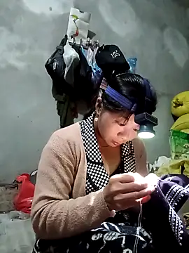 vangkt-cute online show from 11/29/25, 07:03