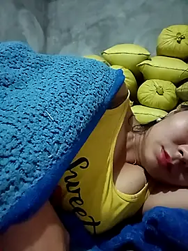 vangkt-cute online show from 12/14/25, 10:48