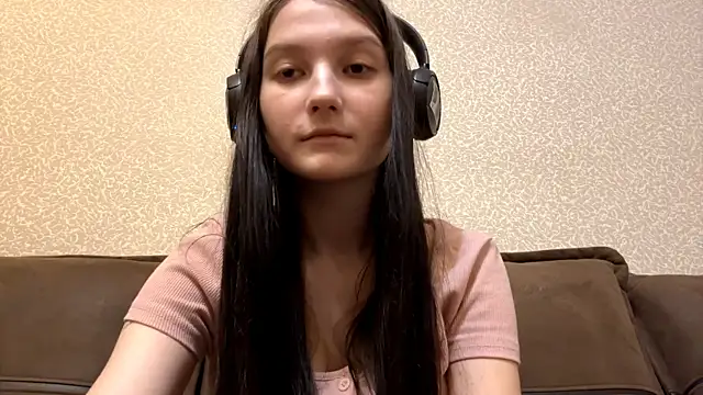 AurorAurora online show from 12/02/25, 09:11