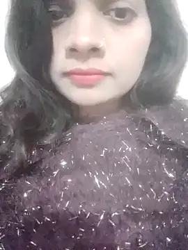 riyahot011 online show from 11/11/25, 04:02