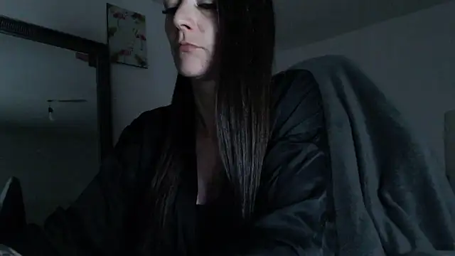 MissyDior8 online show from 04/07/26, 08:27