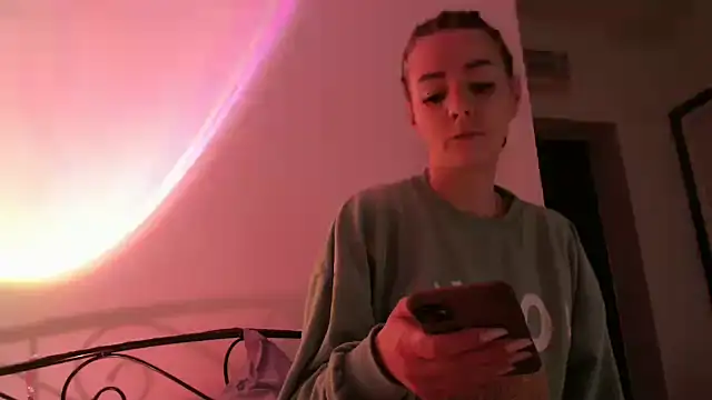 MissyDior8 online show from 12/01/25, 06:14