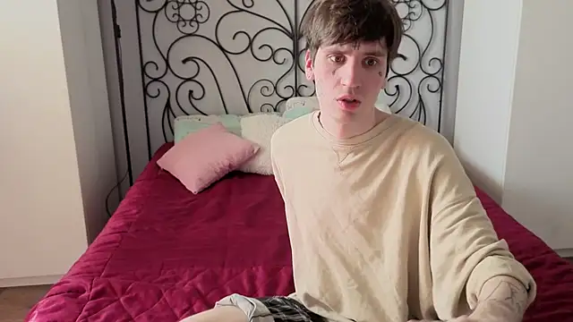 Danny loves Mary online show from 05/09/26, 02:04