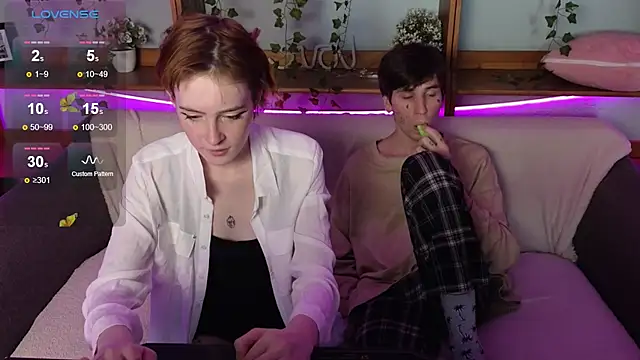 Danny loves Mary online show from 05/16/26, 01:37