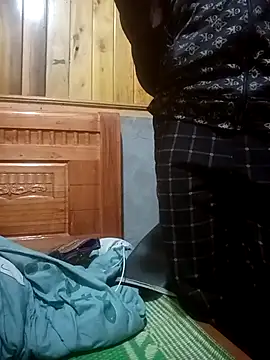 Snapshot of Socola205 chatting on 11/11/25, 04:07 Socola205 online show from 11/11/25, 04:07