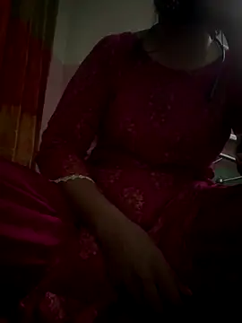 Snapshot of Saguphtah_Chattergy_22 chatting on 11/15/25, 07:40 Saguphtah Chattergy 22 online show from 11/15/25, 07:40