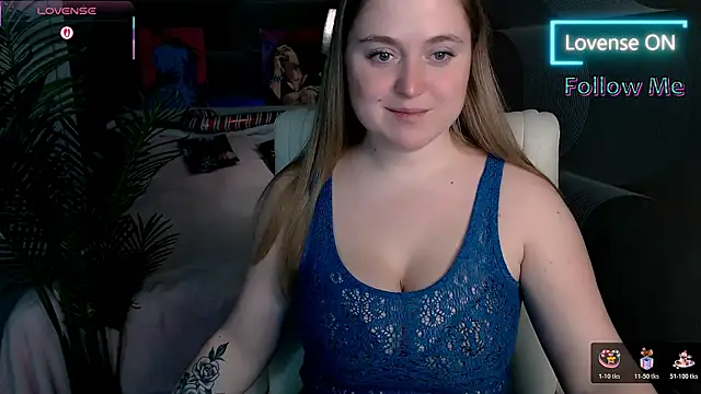 Kate Moan online show from 12/19/25, 07:33