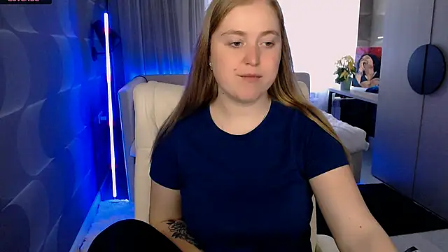 Snapshot of Kate_Moan chatting on 04/25/26, 05:32 Kate Moan online show from 04/25/26, 05:32