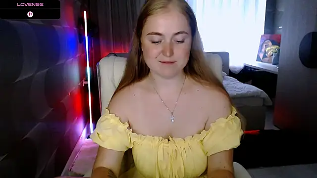 Snapshot of Kate_Moan chatting on 06/26/26, 06:30 Kate Moan online show from 06/26/26, 06:30
