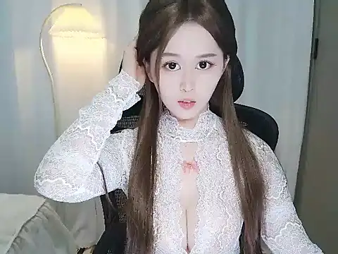 Snapshot of Honey-wanning chatting on 11/16/25, 07:57 Honey-wanning online show from 11/16/25, 07:57