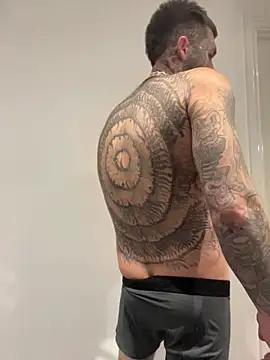 magicmichaell online show from 11/17/25, 03:05