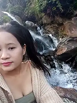 -Huong-99 online show from 12/14/25, 08:09