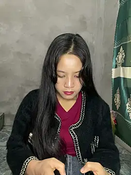 Snapshot of -Huong-99 chatting on 02/08/26, 03:15 -Huong-99 online show from 02/08/26, 03:15