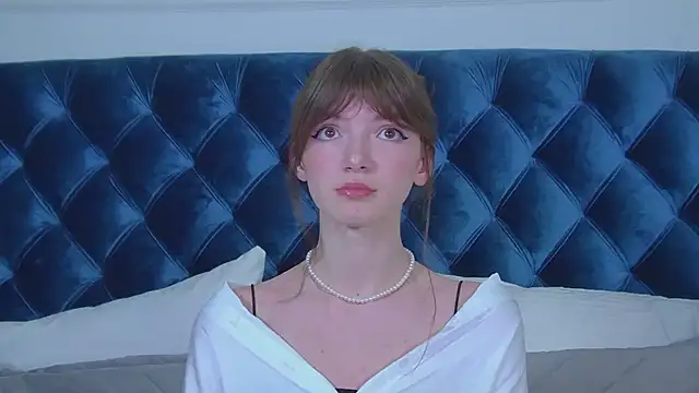 Snapshot of SophiaProve chatting on 03/22/26, 04:52 SophiaProve online show from 03/22/26, 04:52