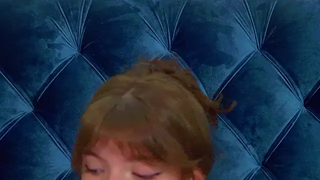 Snapshot of SophiaProve chatting on 03/08/26, 04:21 SophiaProve online show from 03/08/26, 04:21