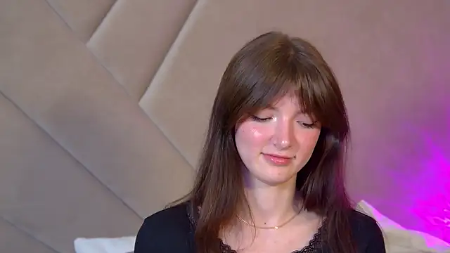 Snapshot of SophiaProve chatting on 04/16/26, 04:30 SophiaProve online show from 04/16/26, 04:30