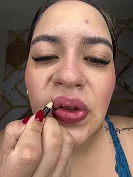 Amira Malia online show from 04/13/26, 10:41