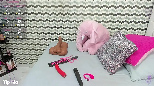 DENIS DALLAS online show from 04/12/26, 04:32