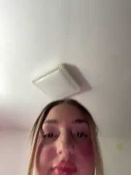 Marisaaasss online show from 04/07/26, 11:45
