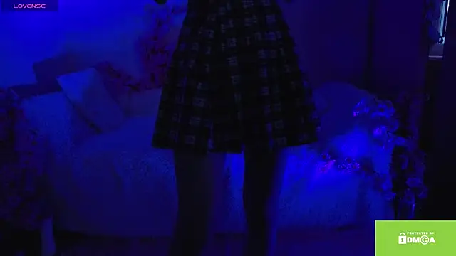 Kitty gaze online show from 04/10/26, 02:57