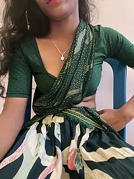 Snapshot of Rani__telugu chatting on 02/18/26, 03:48 Rani telugu online show from 02/18/26, 03:48