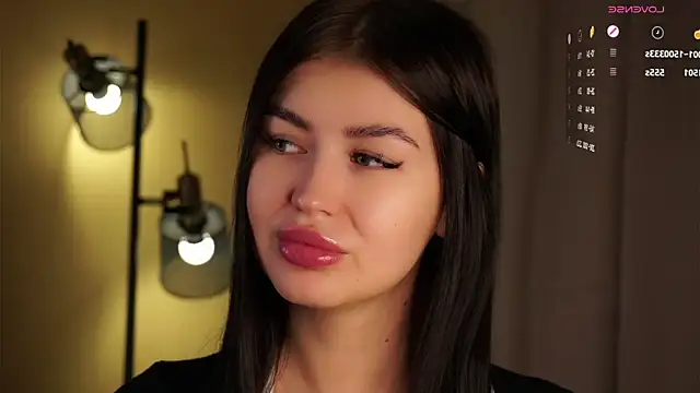 CoreenYorton online show from 01/06/26, 01:09