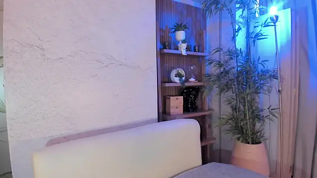 ReiAyanamy online show from 04/11/26, 08:23