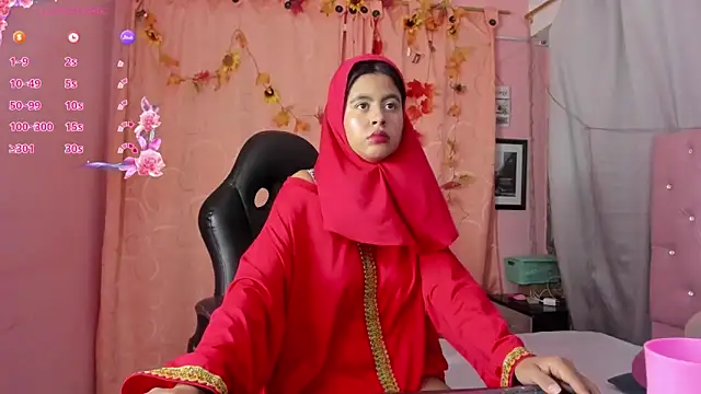 NaylaAbadi online show from 02/18/26, 12:23