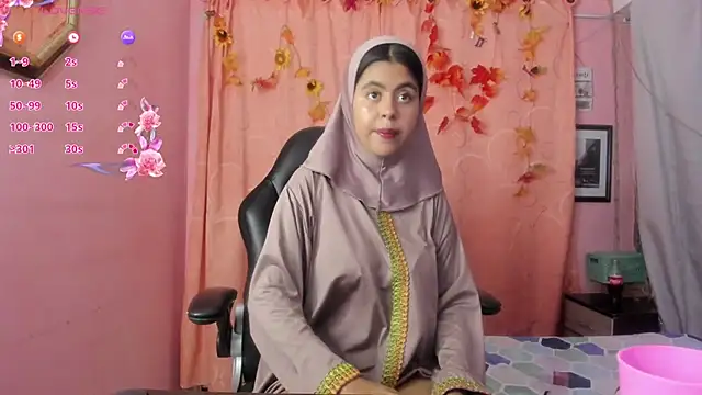 NaylaAbadi online show from 02/10/26, 12:26