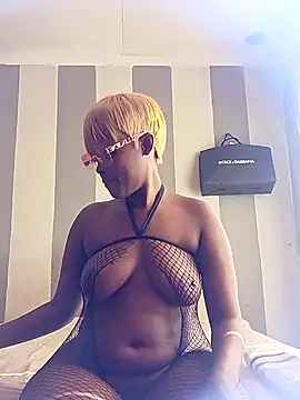 CurvyBabe36 online show from 04/05/26, 02:02