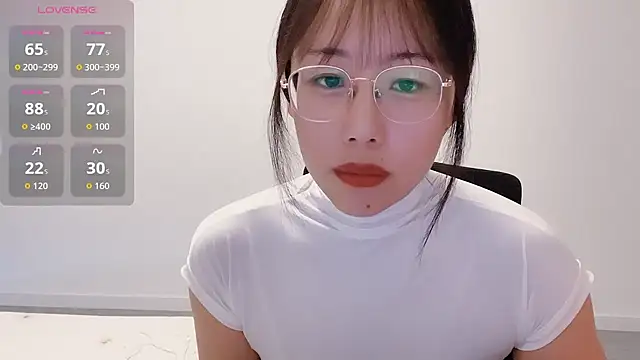 suisui322 online show from 12/15/25, 06:08