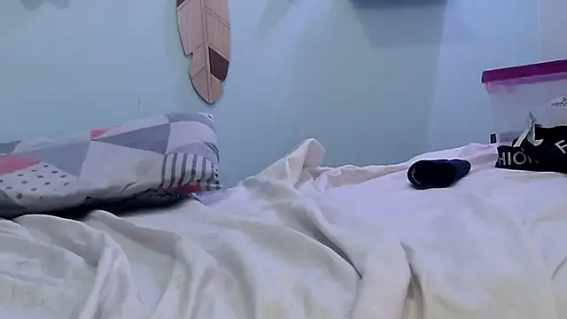 salomesmit666 online show from 12/13/25, 08:04