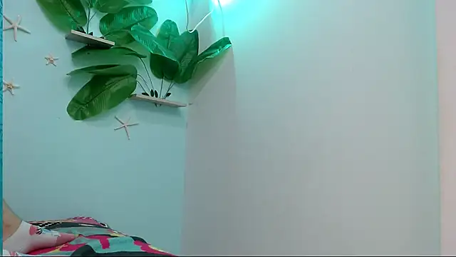 salomesmit666 online show from 11/13/25, 08:13