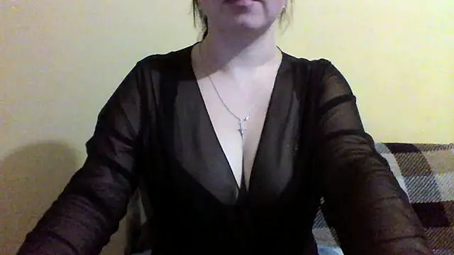 Vitalina282128 online show from 01/08/26, 12:27