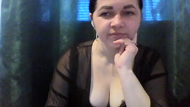 Vitalina282128 online show from 04/28/26, 06:40