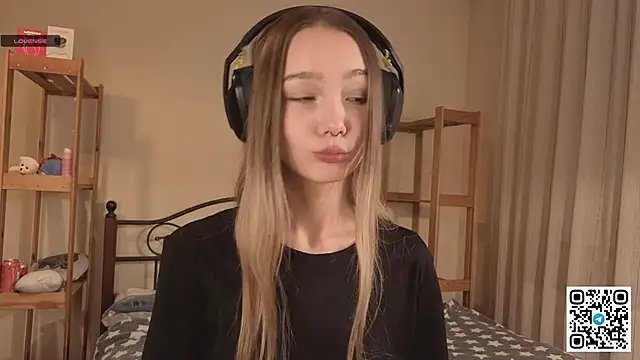 HoaPatton online show from 12/02/25, 11:12