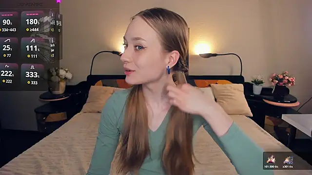 Snapshot of AdalineSheetz chatting on 04/05/26, 08:37 AdalineSheetz online show from 04/05/26, 08:37