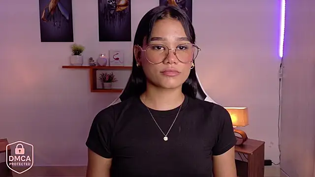 Luna sofia 1110 online show from 11/11/25, 03:01