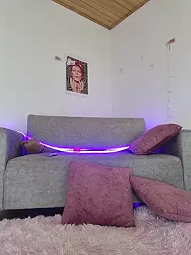 dirty diiana online show from 12/16/25, 10:08